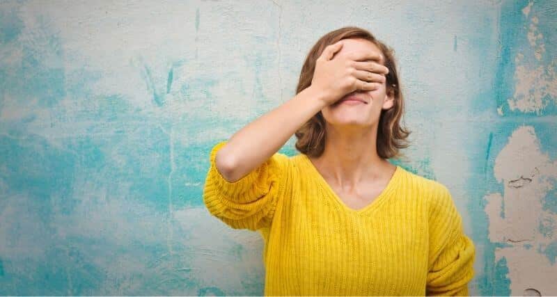 how to build trust admit mistakes